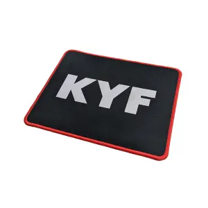 Tapis de souris ultra mince, base antidérapante.