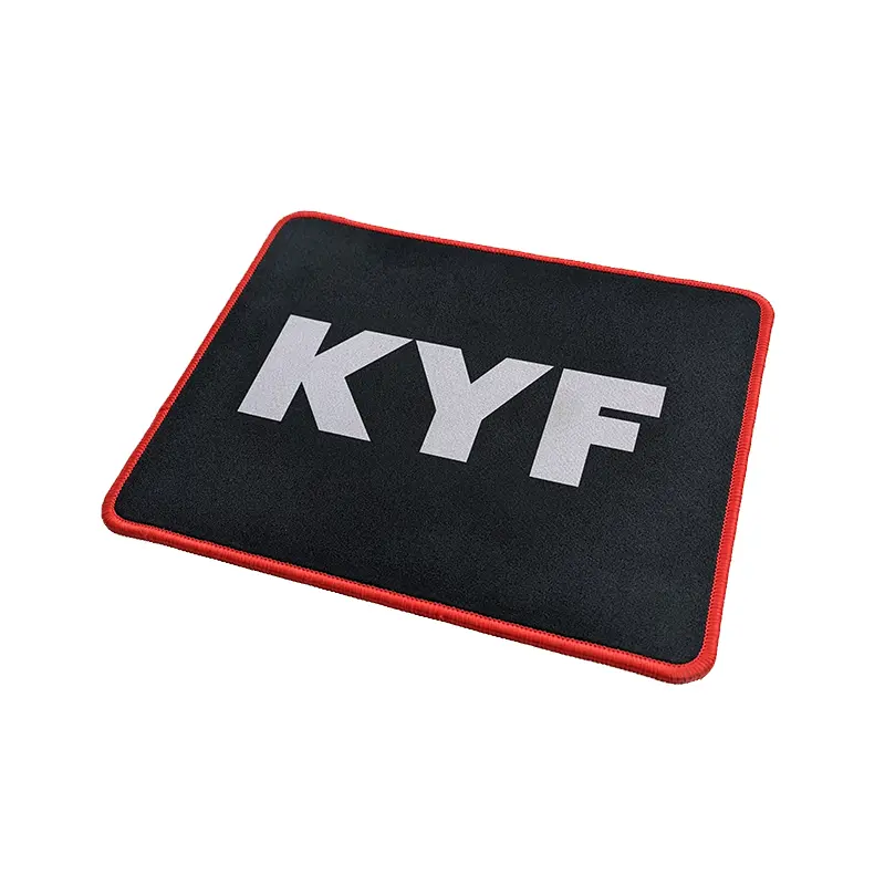 Tapis de souris ultra mince, base antidérapante.